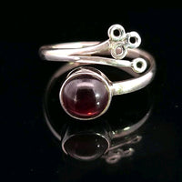 Garnet, Freesize Sterling Silver