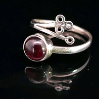 Garnet, Freesize Sterling Silver