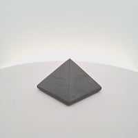 Shungite Pyramid 4cm