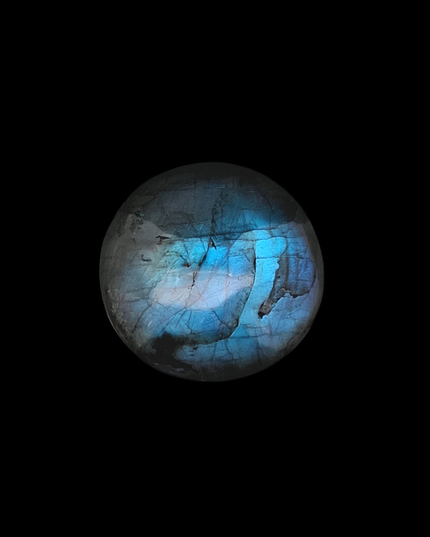 Labradorite AA Pebble - One Piece