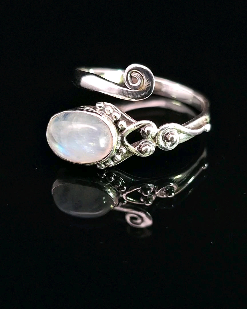 Moonstone, Rainbow, Freesize Sterling Ring
