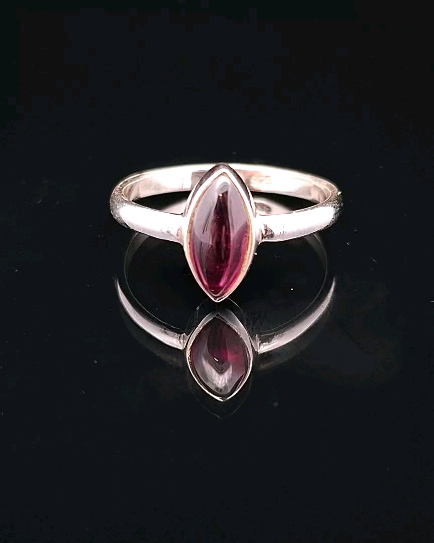 Garnet, Sterling Silver Ring