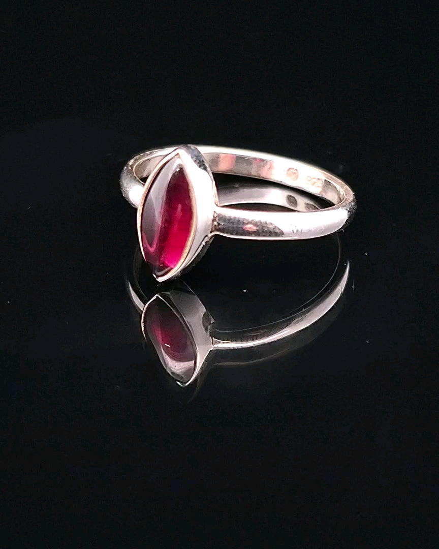 Garnet, Sterling Silver Ring