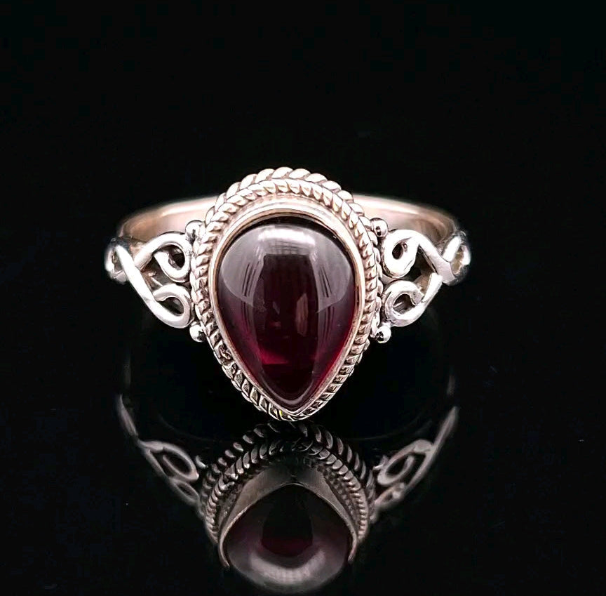 Garnet, Sterling Silver Ring