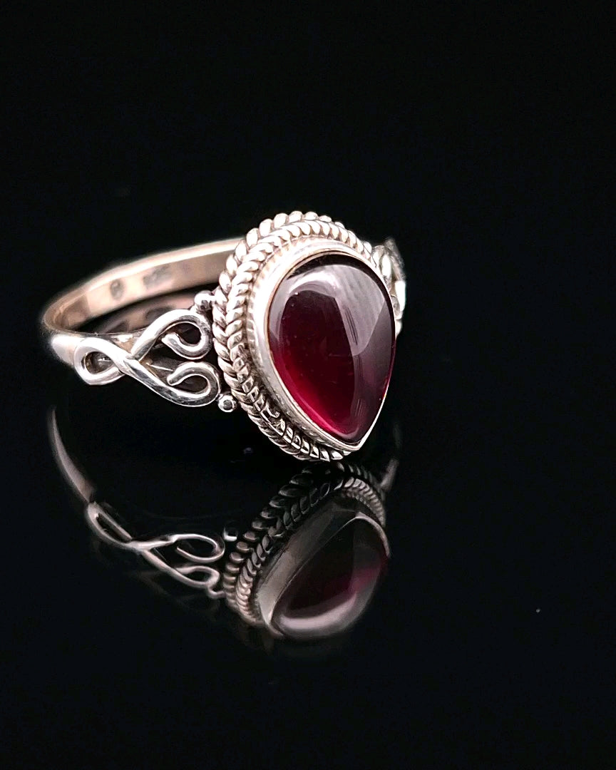 Garnet, Sterling Silver Ring