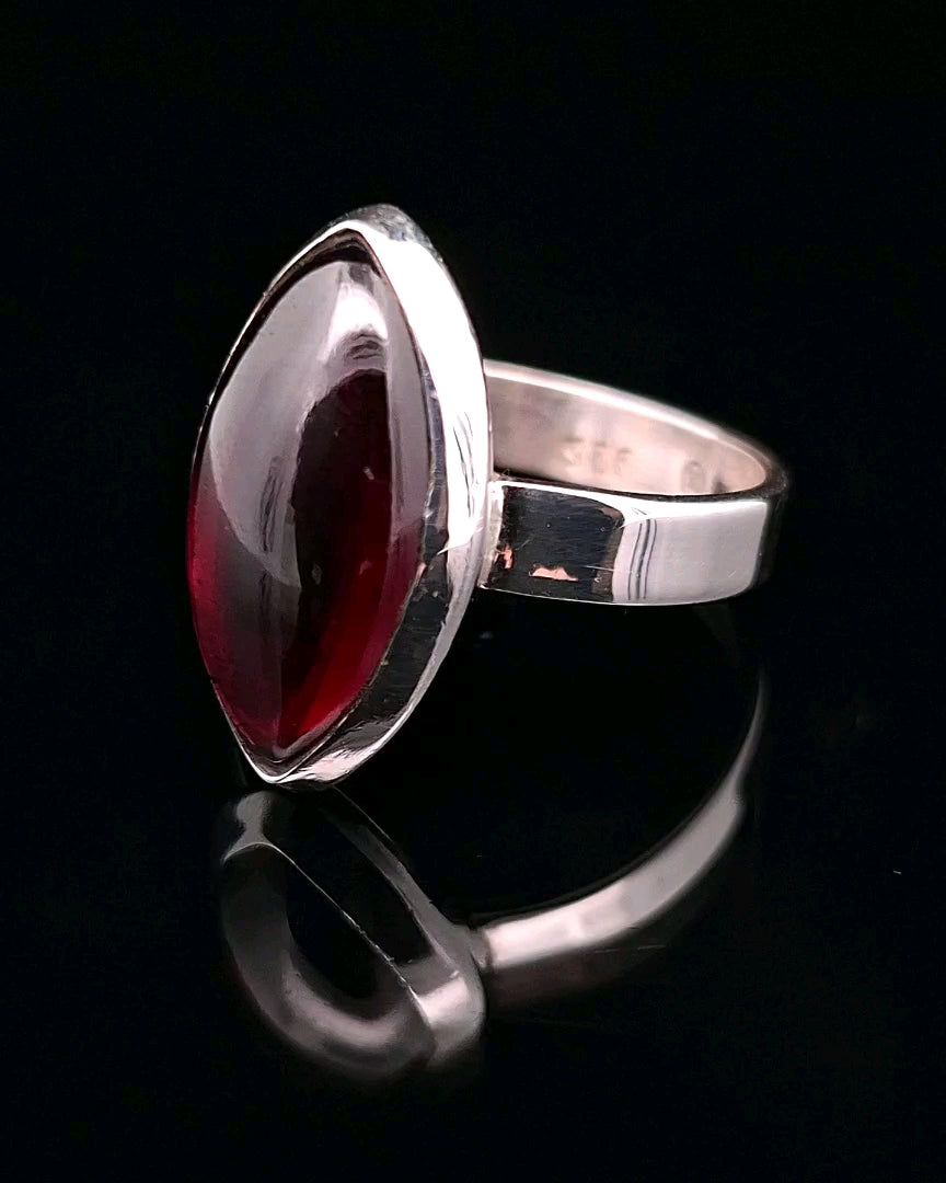 Garnet, Sterling Silver Ring