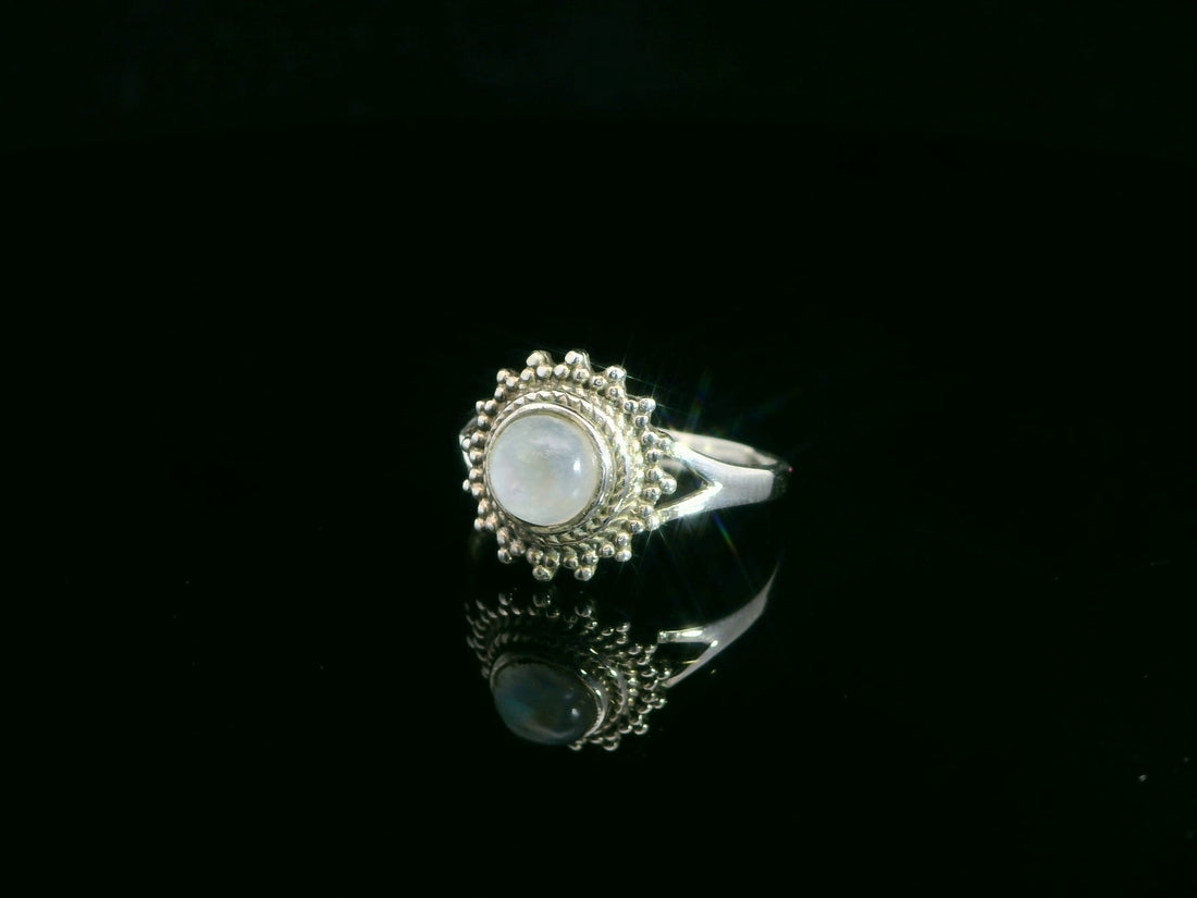 Moonstone, Rainbow, Sterling Silver Ring