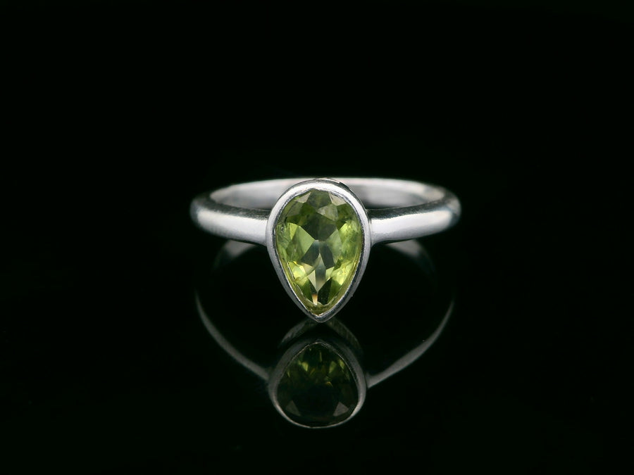 Peridot, Faceted Sterling Silver Ring