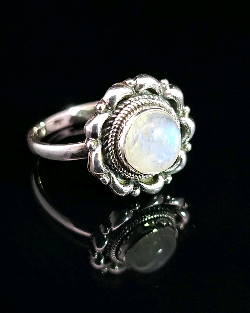 Moonstone, Rainbow, Sterling Silver Ring