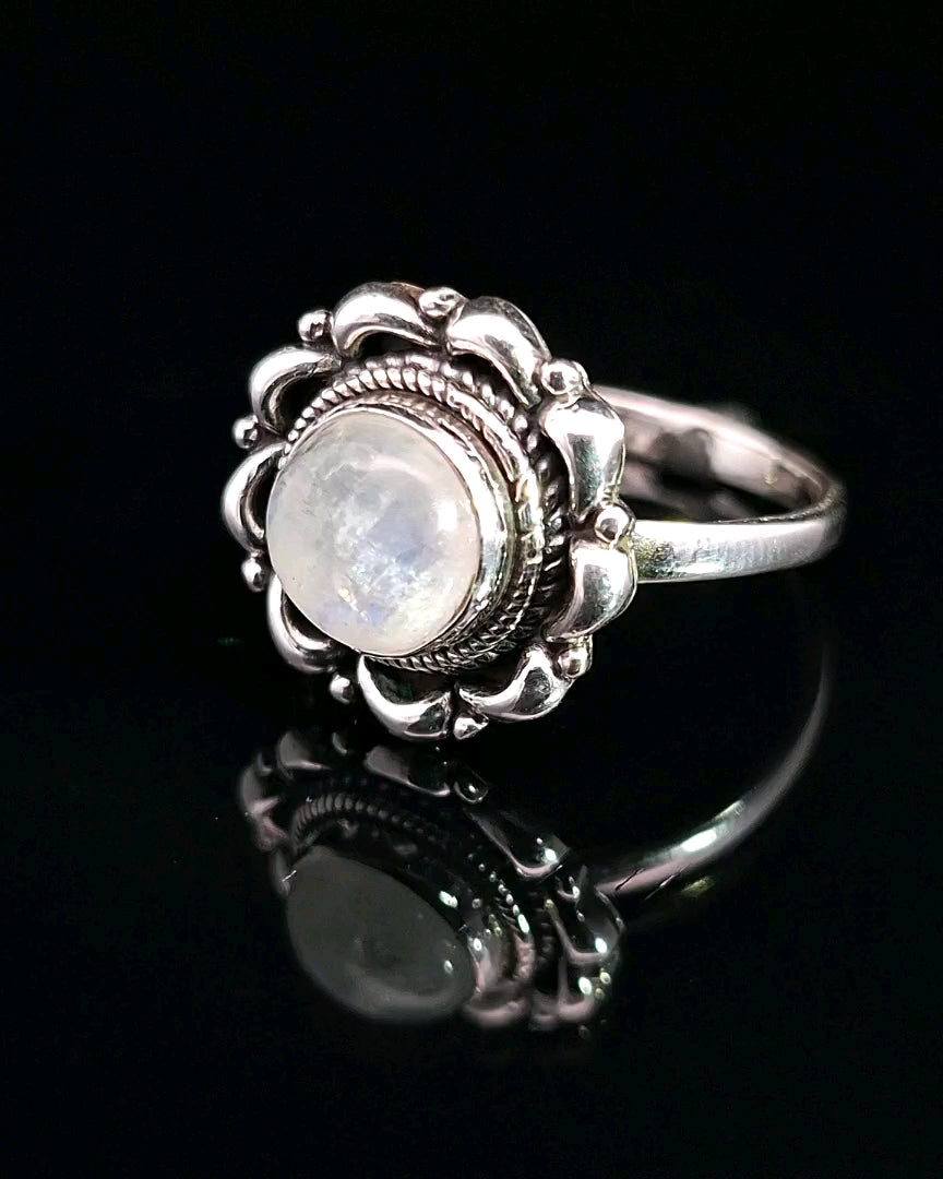 Moonstone, Rainbow, Sterling Silver Ring