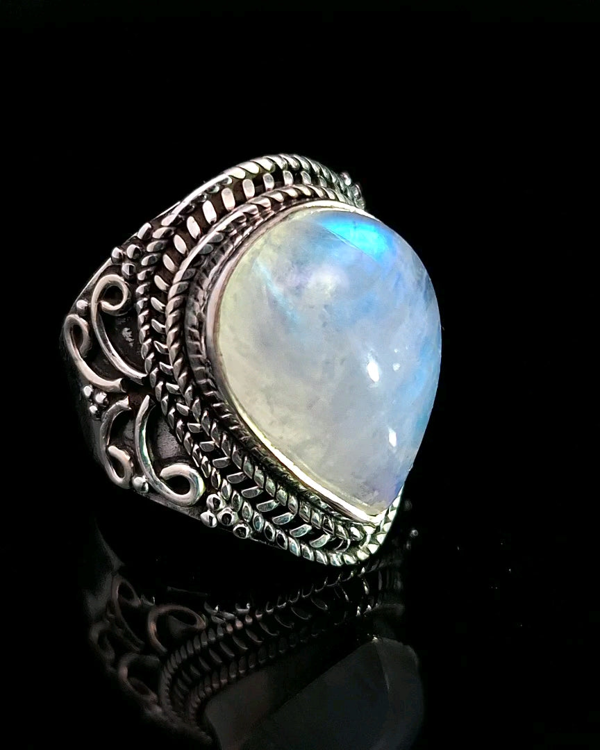 Moonstone, Rainbow, Sterling Silver Ring