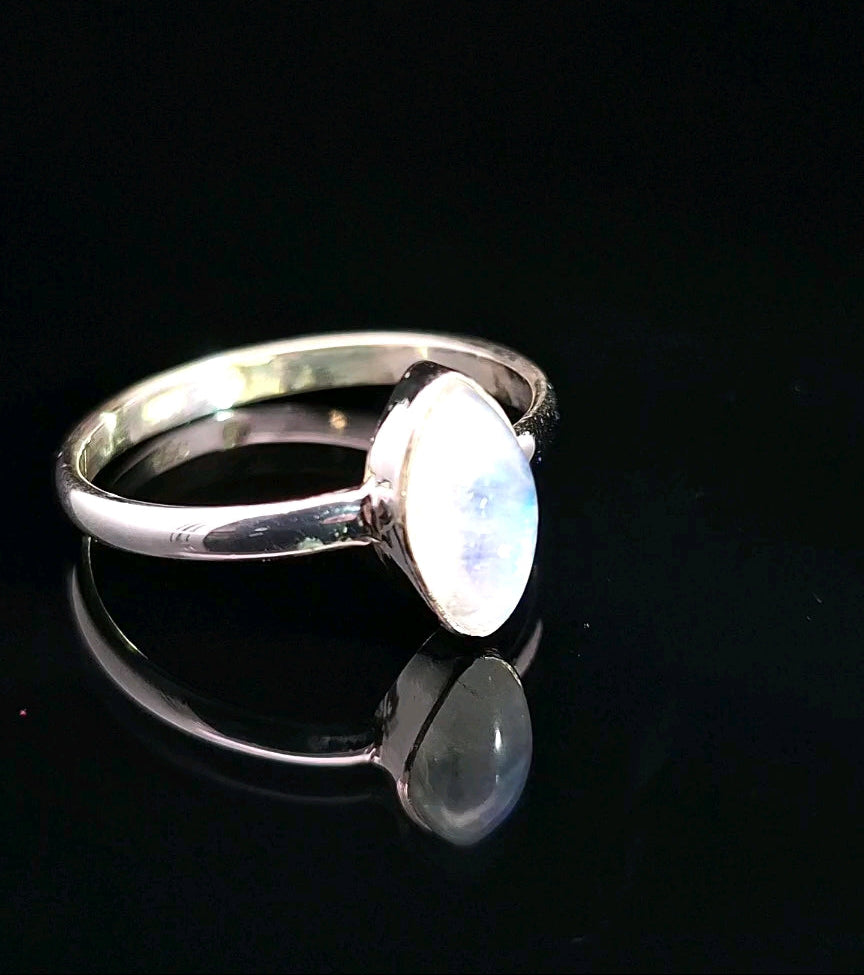 Moonstone, Rainbow, Sterling Silver Ring