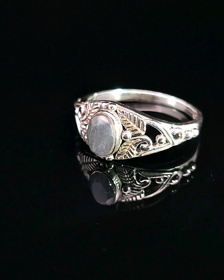 Labradorite, Faceted Sterling Silver Ring