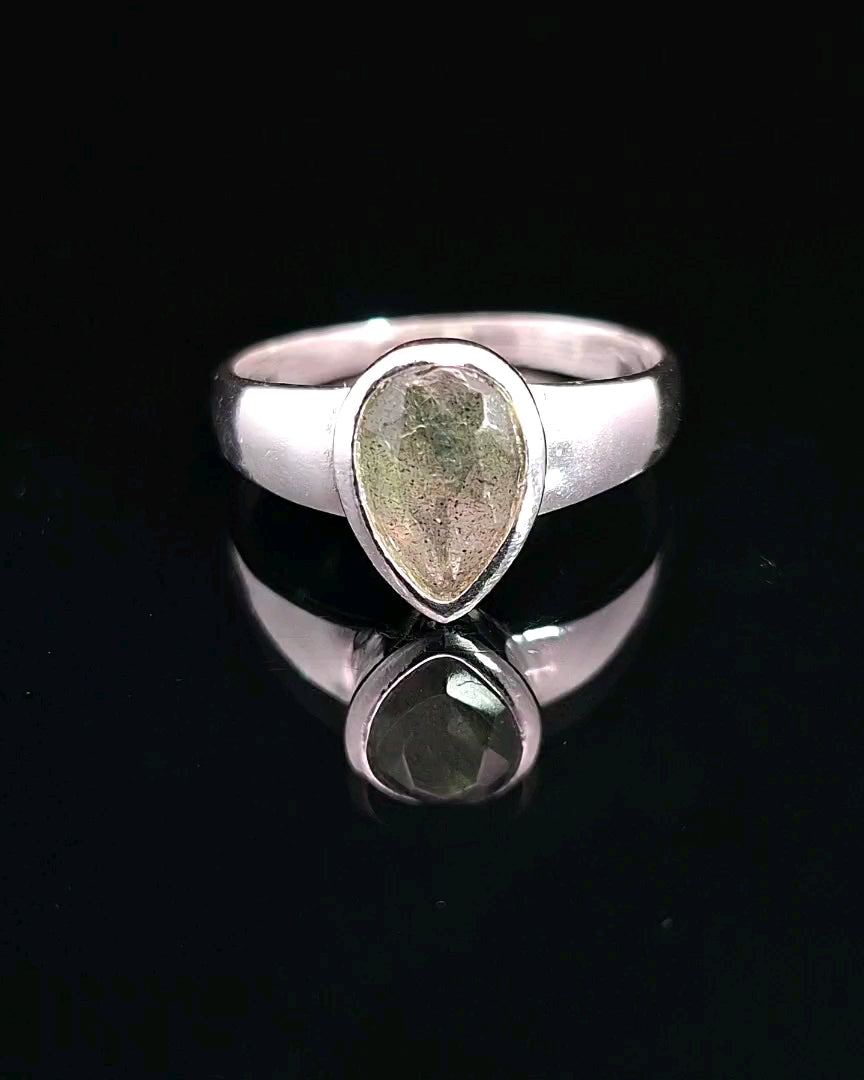 Labradorite, Faceted Sterling Silver Ring