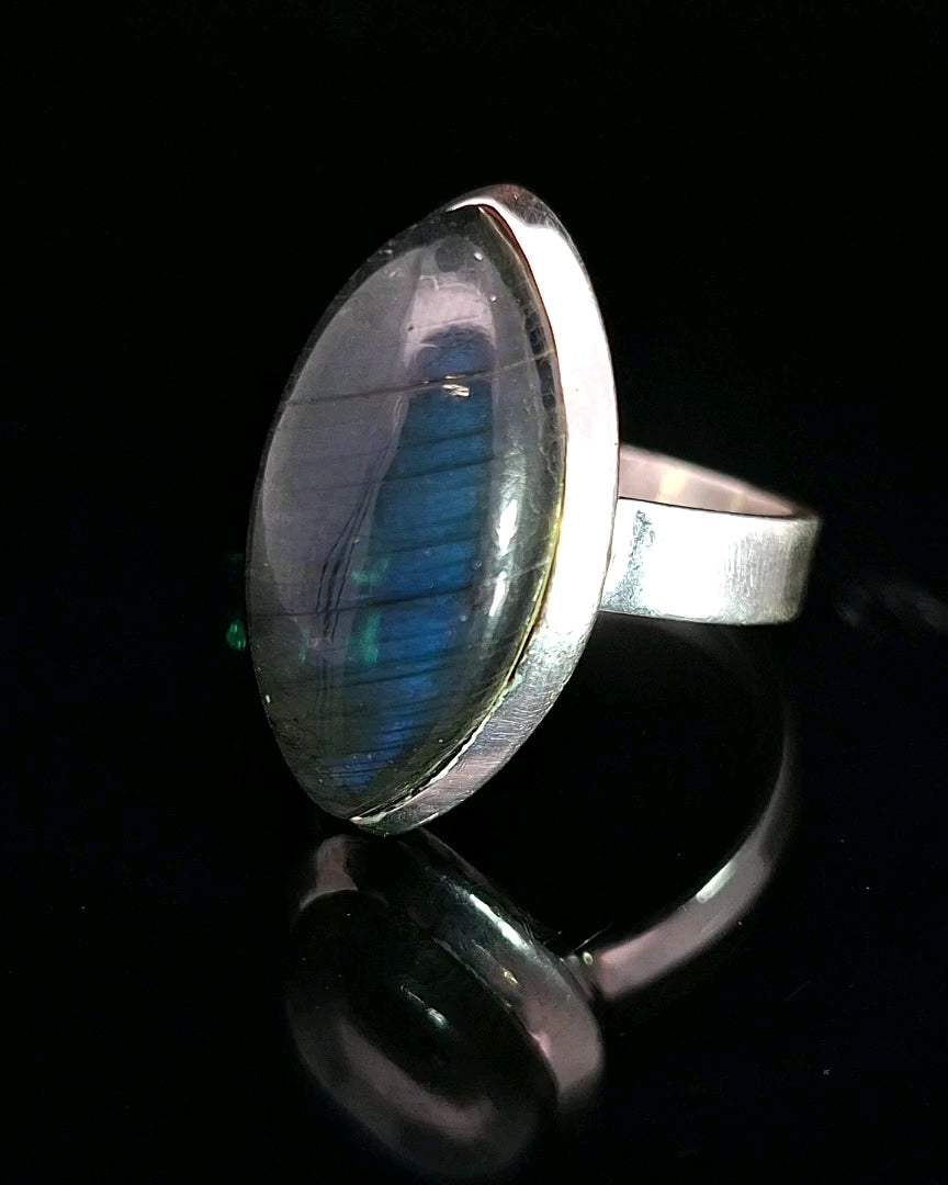 Labradorite, Sterling Silver Ring
