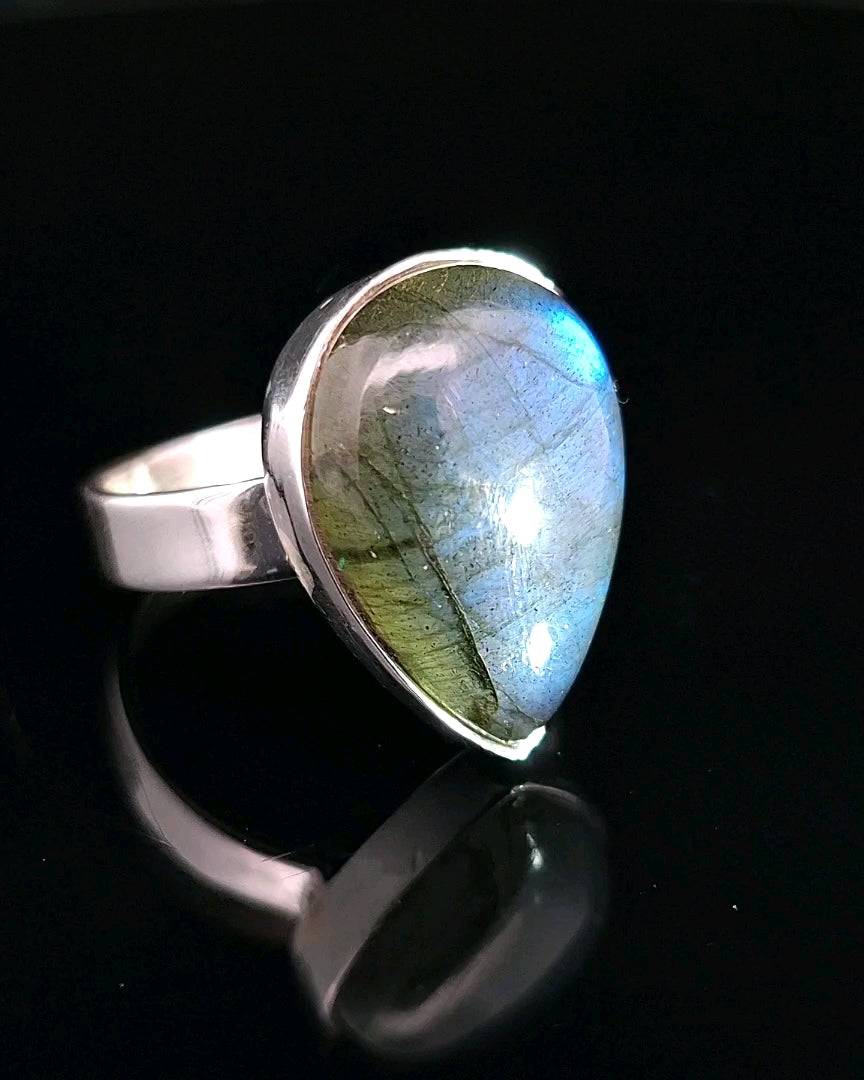 Labradorite, Sterling Silver Ring