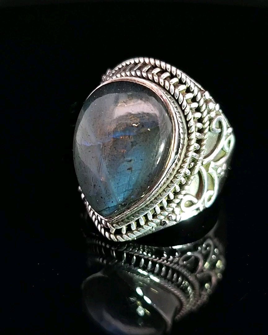 Labradorite, Sterling Silver Ring