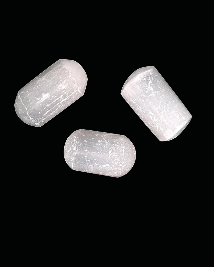 Selenite Tumblestone - One piece