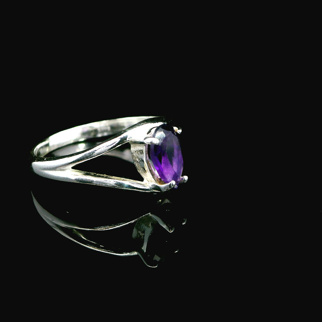 Amethyst Faceted Sterling Silver Ring