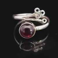 Garnet, Freesize Sterling Silver